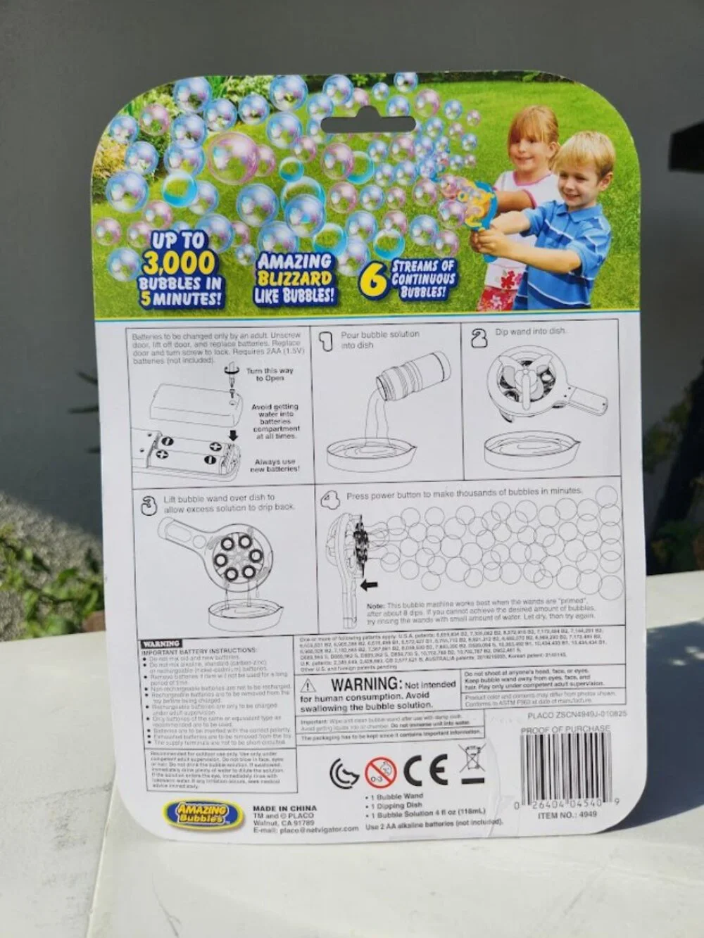 NEW Amazing Bubble Blizzard Toy Outdoor Backyard Picnic Stocking Stuffer